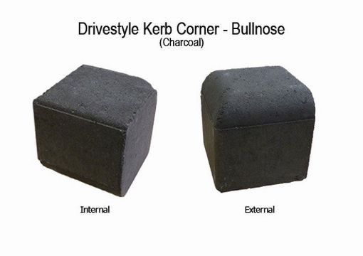 Picture of Drivestyle Kerb Corner DCBN 125x125x125mm Charcoal