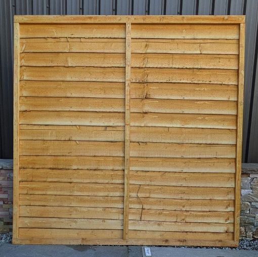 Picture of 6ft x 6ft (1.83m x 1.83m) Super Waney Lap Panel Golden Brown