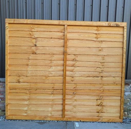 Picture of 6ft x 5ft (1.83m x 1.52m) Super Waney Lap Panel Golden Brown